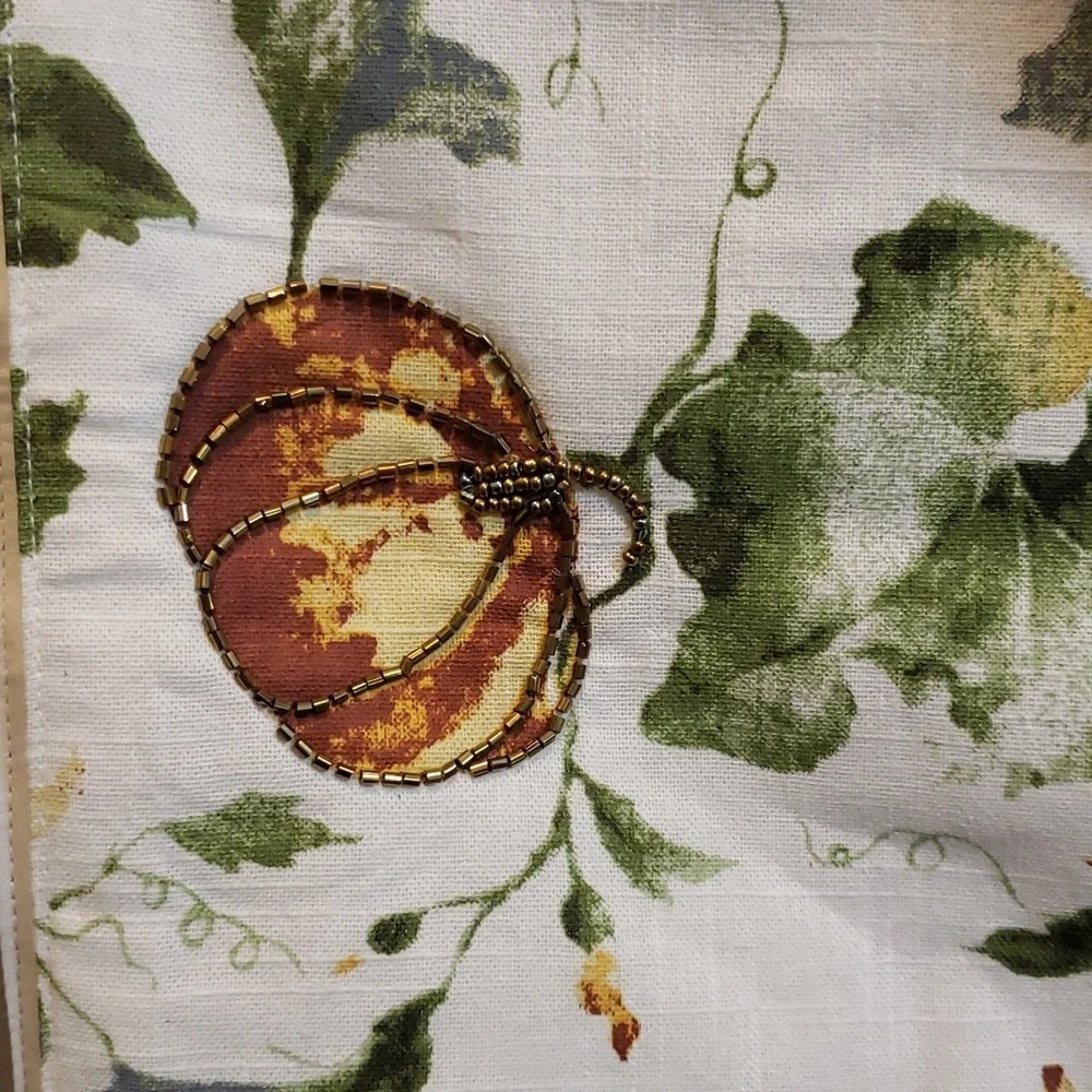 Nicole Miller Home NWT 72 x 16 Small Beaded Pumpkins with Fringe Table Runner